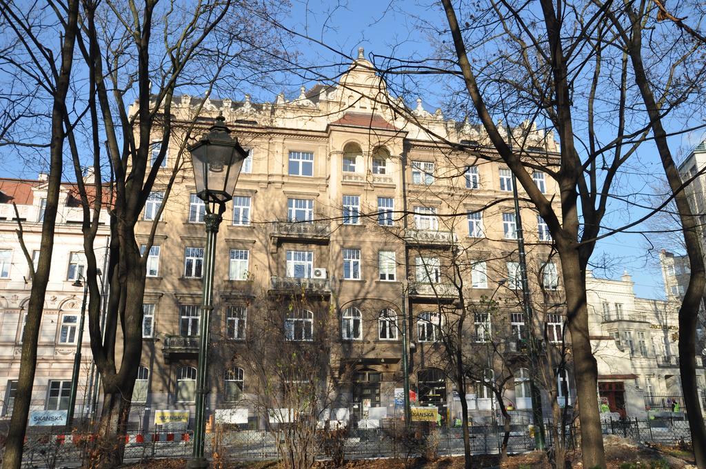 Hostel Yellow Краків Екстер'єр фото