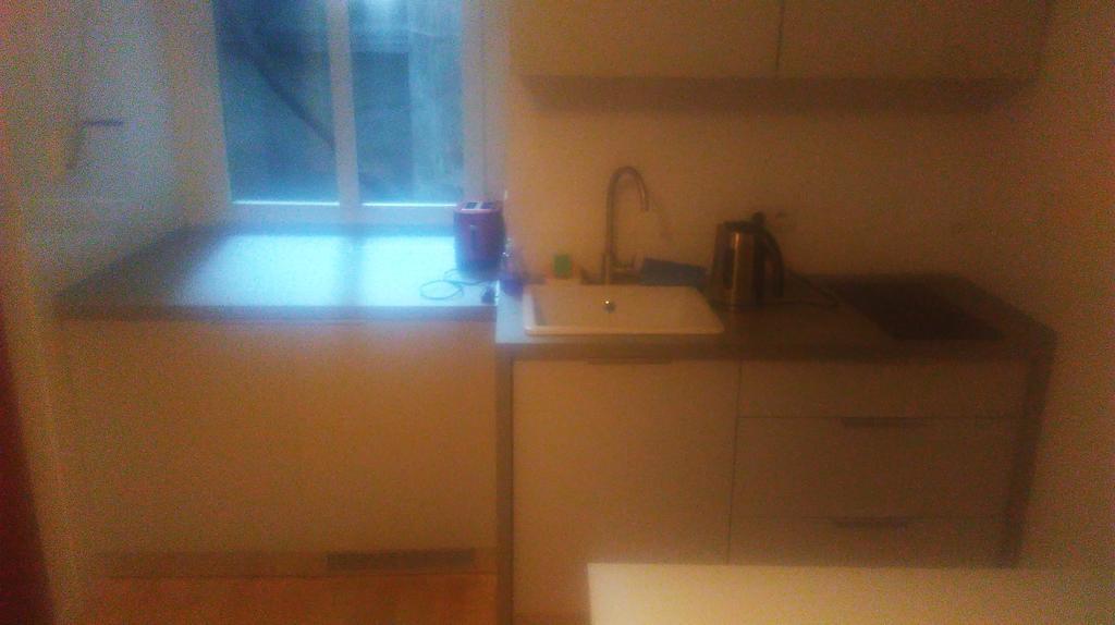 Hostel Yellow Краків Екстер'єр фото